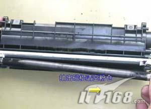 【硒鼓加粉】HP1020 2612A原装硒鼓加粉拆解图解　